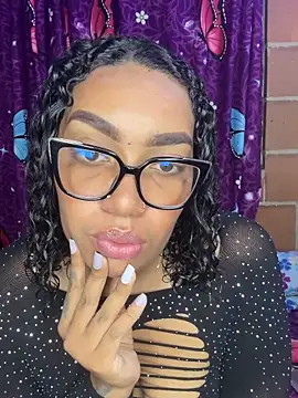 Piel Canella online show from 03.04.26