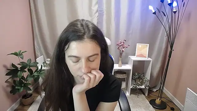 MistyBree online show from 06.07.26