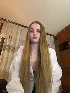 LunaVey online show from 06.12.26