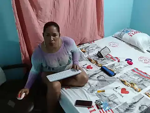 Snapshot of RenataGrimaldi chatting on 03.03.26 RenataGrimaldi online show from 03.03.26