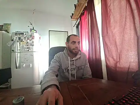 Snapshot of oroenbarra chatting on 05.03.26 oroenbarra online show from 05.03.26