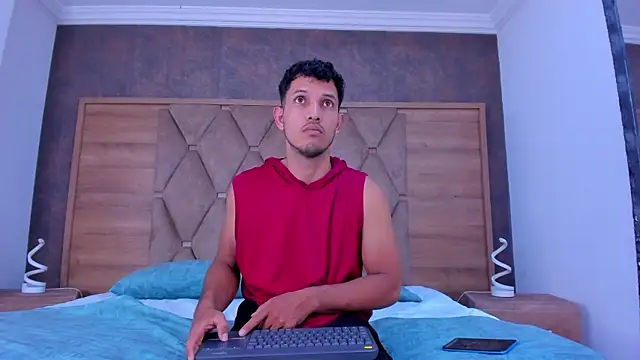 MaxiStanford online show from 03.26.26