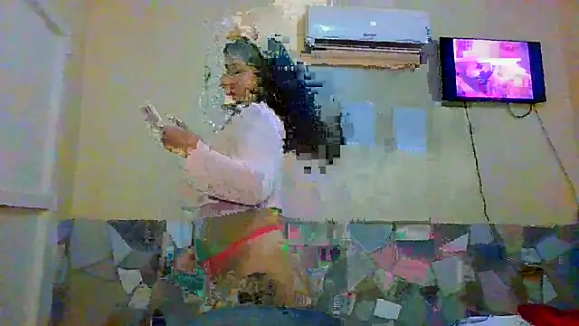Snapshot of Athenasnew chatting on 04.20.26 Athenasnew online show from 04.20.26