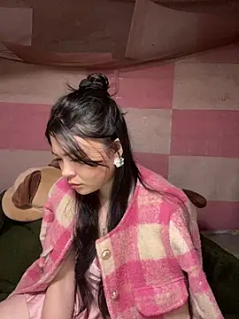 Annhiene online show from 03.11.26