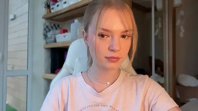 cyberl0ve  online show from 04.24.26