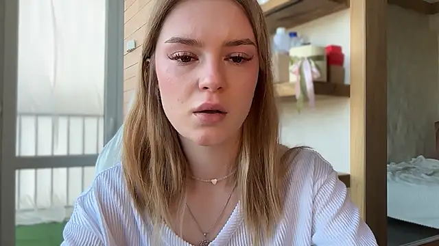 cyberl0ve  online show from 04.25.26