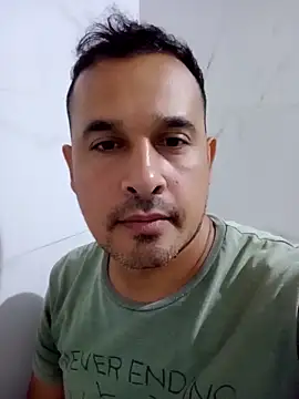 Snapshot of Ezehombre chatting on 03.22.26 Ezehombre online show from 03.22.26
