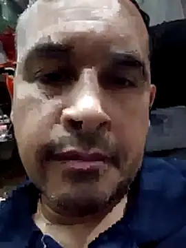 Snapshot of Ezehombre chatting on 04.04.26 Ezehombre online show from 04.04.26