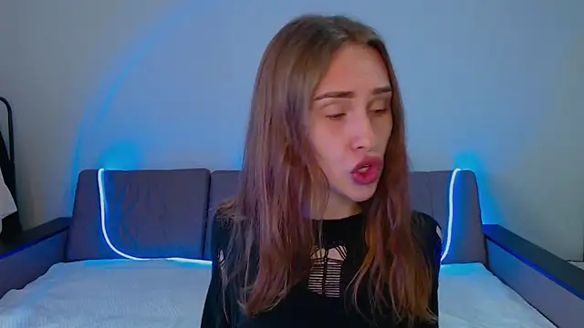 yourameliaa online show from 04.21.26