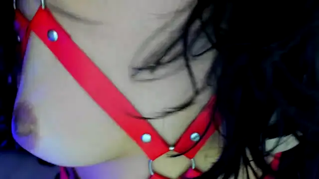 Snapshot of doll_katiuska chatting on 05.19.26 doll katiuska online show from 05.19.26
