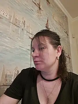 LaraHarper online show from 05.06.26