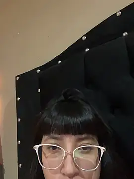 Snapshot of elizabeth200 chatting on 03.26.26 elizabeth200 online show from 03.26.26