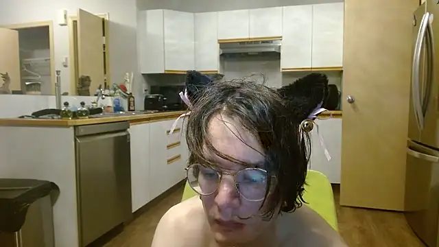 Snapshot of KinkyKittyBoy chatting on 03.02.26 KinkyKittyBoy online show from 03.02.26