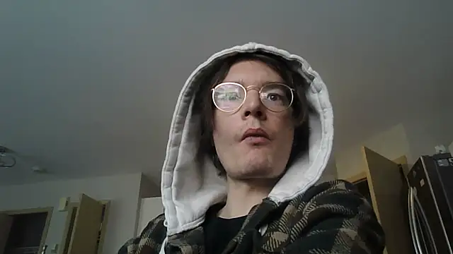 Snapshot of KinkyKittyBoy chatting on 03.03.26 KinkyKittyBoy online show from 03.03.26