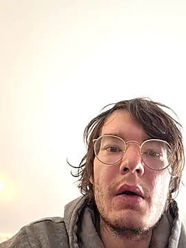 Snapshot of KinkyKittyBoy chatting on 03.28.26 KinkyKittyBoy online show from 03.28.26