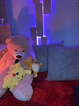 Snapshot of Taylor__0 chatting on 04.27.26 Taylor 0 online show from 04.27.26