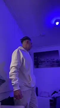 TitanNoir online show from 04.18.26