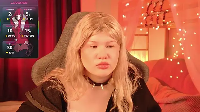 Snapshot of LilithNlsn chatting on 03.04.26 LilithNlsn online show from 03.04.26