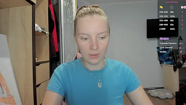 Mary Blu online show from 10.02.25