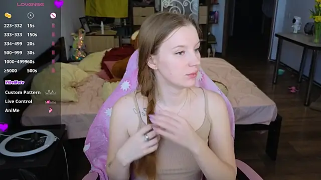 Snapshot of Mary_Blu chatting on 03.12.26 Mary Blu online show from 03.12.26