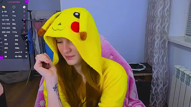 Snapshot of Mary_Blu chatting on 03.26.26 Mary Blu online show from 03.26.26