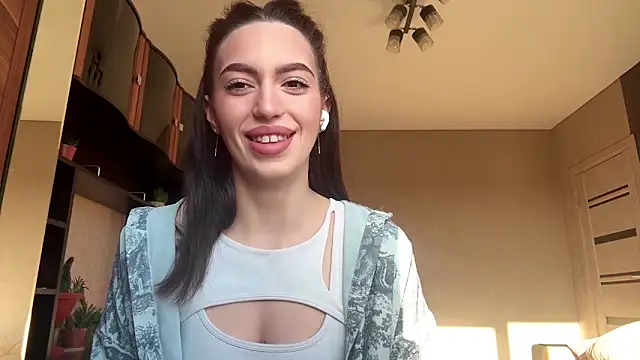 AmyReeves online show from 03.12.26