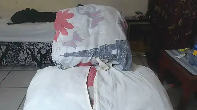Moiii Lekker Meddei online show from 07.29.26