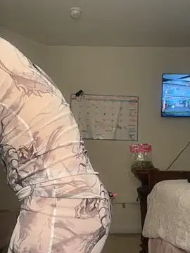 Mariyyumyums online show from 04.21.26
