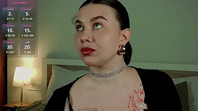 HermioneMoon online show from 04.16.26