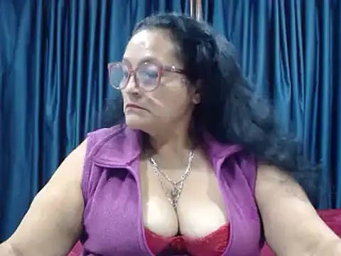 Snapshot of _BellaNocturna chatting on 06.11.26 BellaNocturna online show from 06.11.26