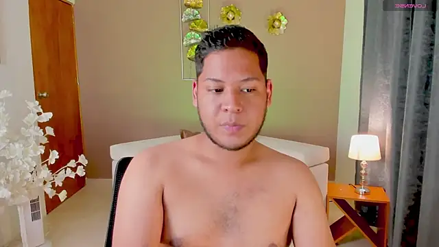 Akon 2XXX online show from 04.17.26