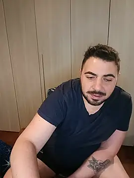 Snapshot of bear_skinny chatting on 05.19.26 bear skinny online show from 05.19.26