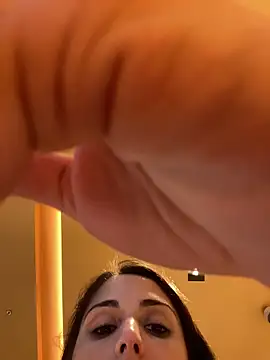 sweetwanda online show from 04.04.26