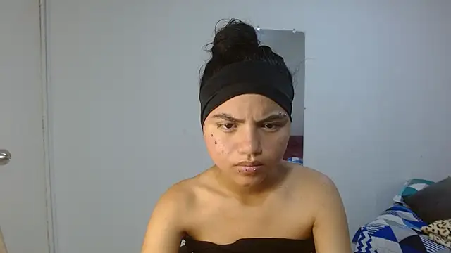 Snapshot of kimmyfuckass chatting on 05.28.26 kimmyfuckass online show from 05.28.26