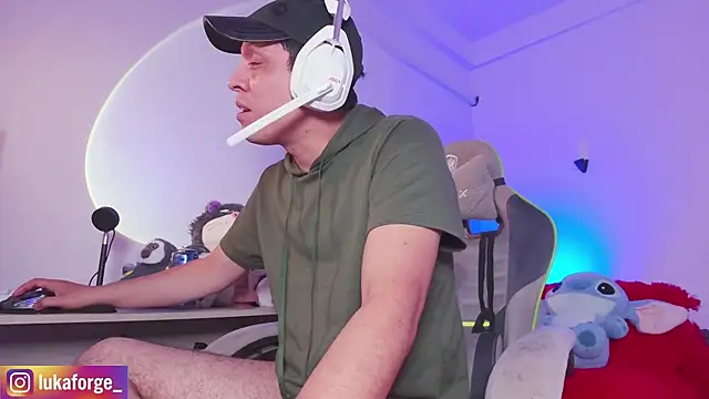 Lukaforge online show from 04.25.26