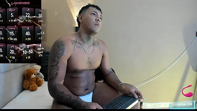 Snapshot of Axell_king07 chatting on 05.23.26 Axell king07 online show from 05.23.26