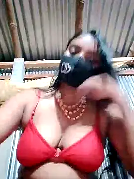 Snapshot of pakhibhabi chatting on 07.16.26 pakhibhabi online show from 07.16.26