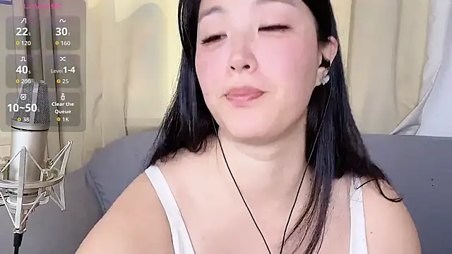 Tavie1744 online show from 05.04.26