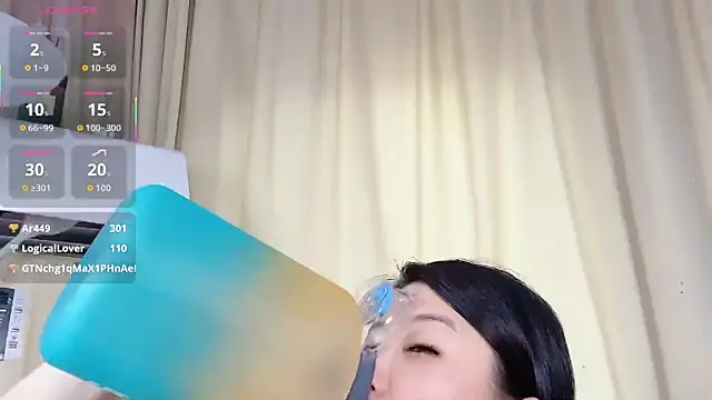 Tavie1744 online show from 07.14.26
