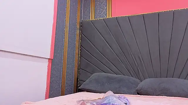 Kaely-Hot- online show from 04.06.26