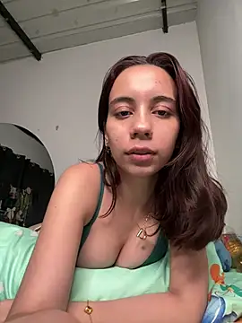 Nicole Cute04 online show from 06.12.26
