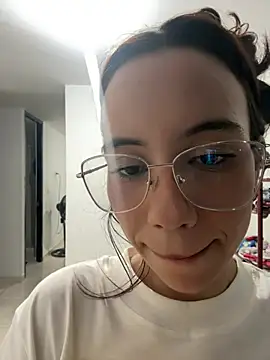 Nicole Cute04 online show from 07.04.26