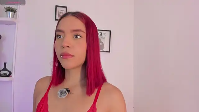 Im Scarlett  online show from 05.04.26