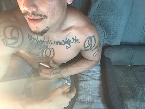 Snapshot of Donkie909 chatting on 03.21.26 Donkie909 online show from 03.21.26