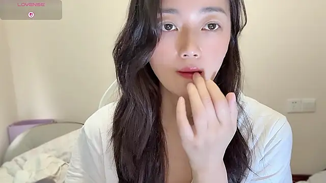Snapshot of jinxiyao01 chatting on 06.18.26 jinxiyao01 online show from 06.18.26