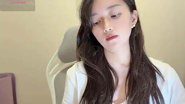 Snapshot of jinxiyao01 chatting on 06.18.26 jinxiyao01 online show from 06.18.26