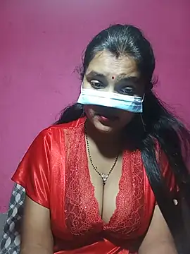 Snapshot of Sexy_Sonniyaa chatting on 06.15.26 Sexy Sonniyaa online show from 06.15.26