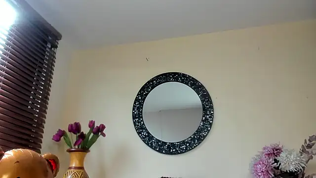 Maye Milf  online show from 03.12.26