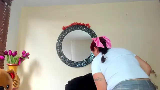 Maye Milf  online show from 03.21.26