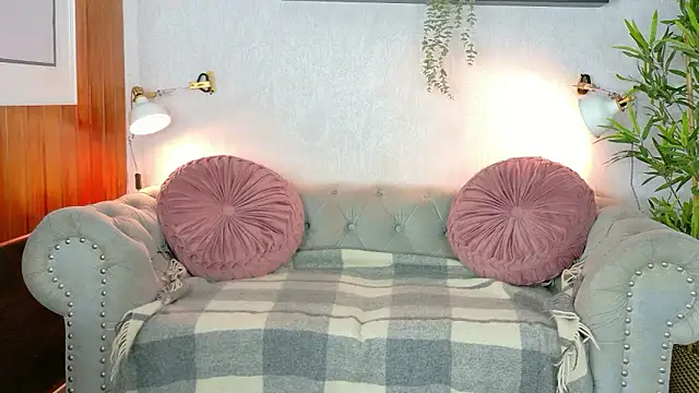 Katalinalee online show from 03.17.26